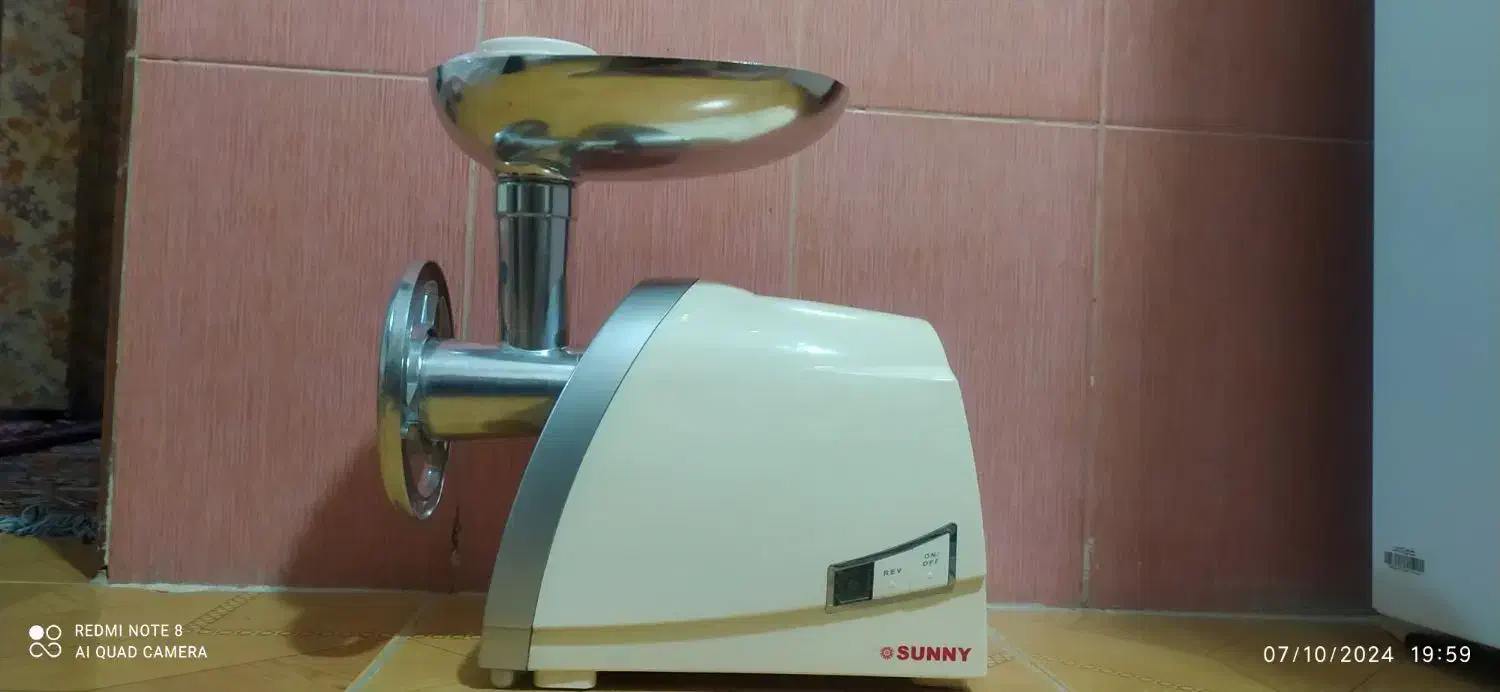 چرخ گوشت|سایر لوازم برقی|قوچان, |دیوار