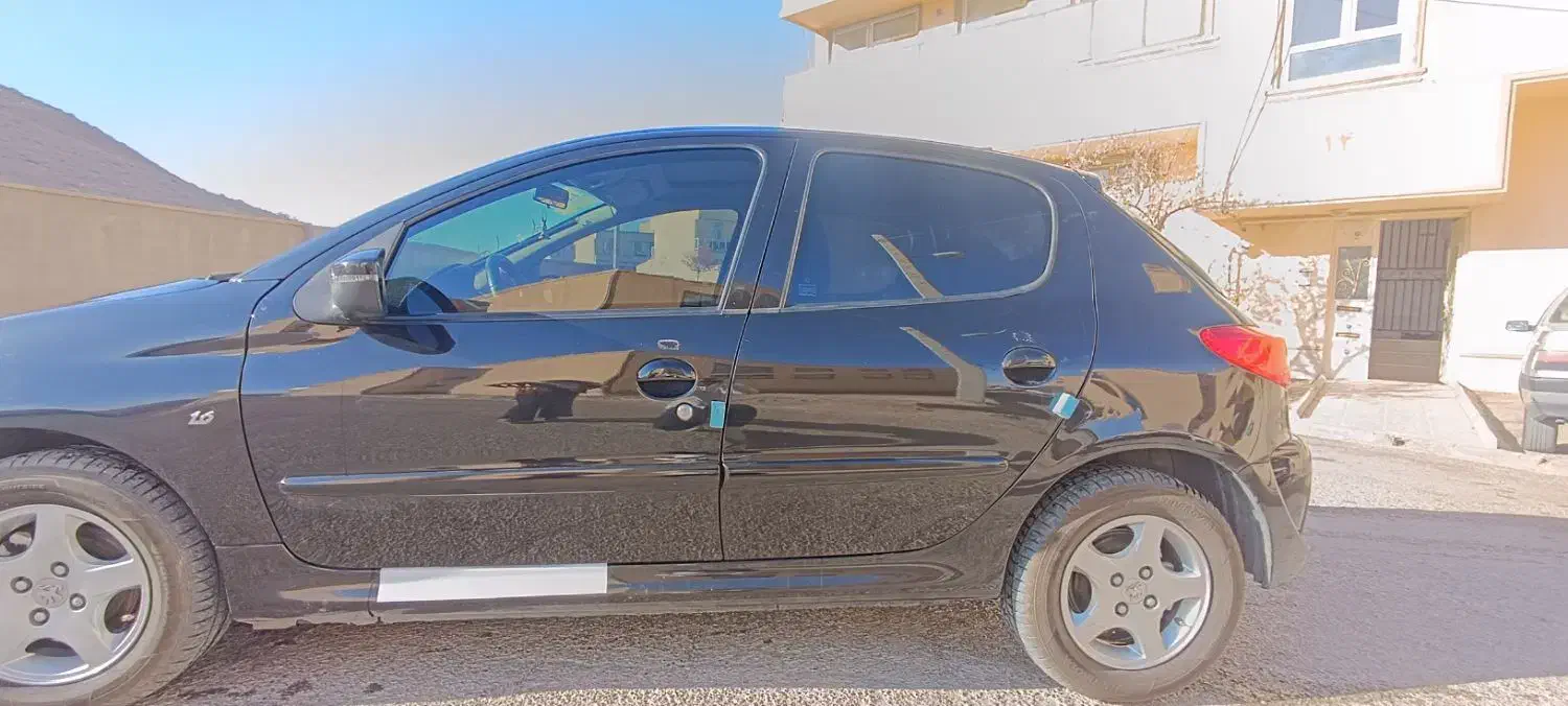 ۲۰۷ پانوراما مدل ۴۰۰|خودرو سواری و وانت|صدرا-فارس, فاز ۱|دیوار