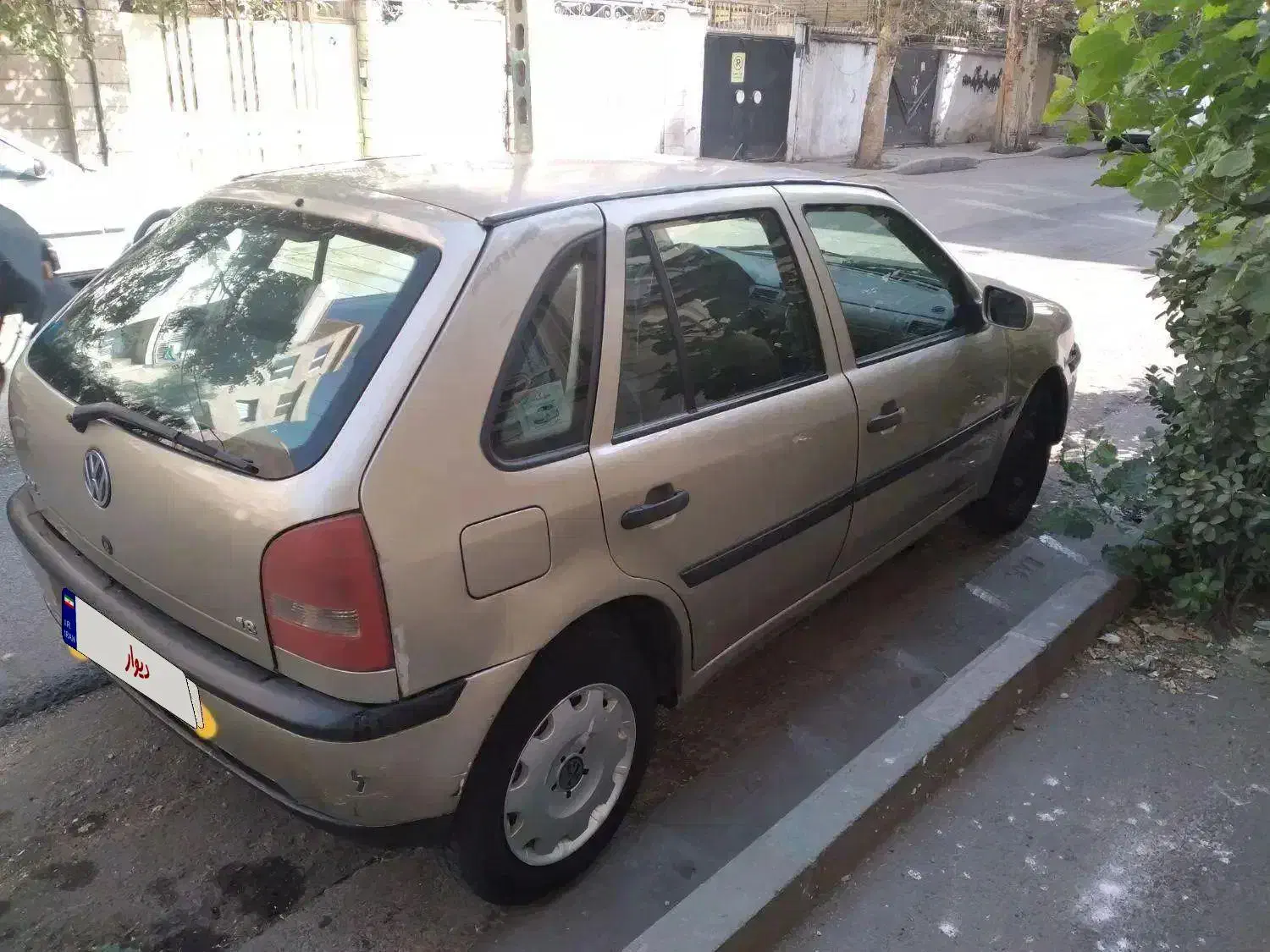 فروش فولکس گل|خودرو سواری و وانت|تهران, دردشت|دیوار