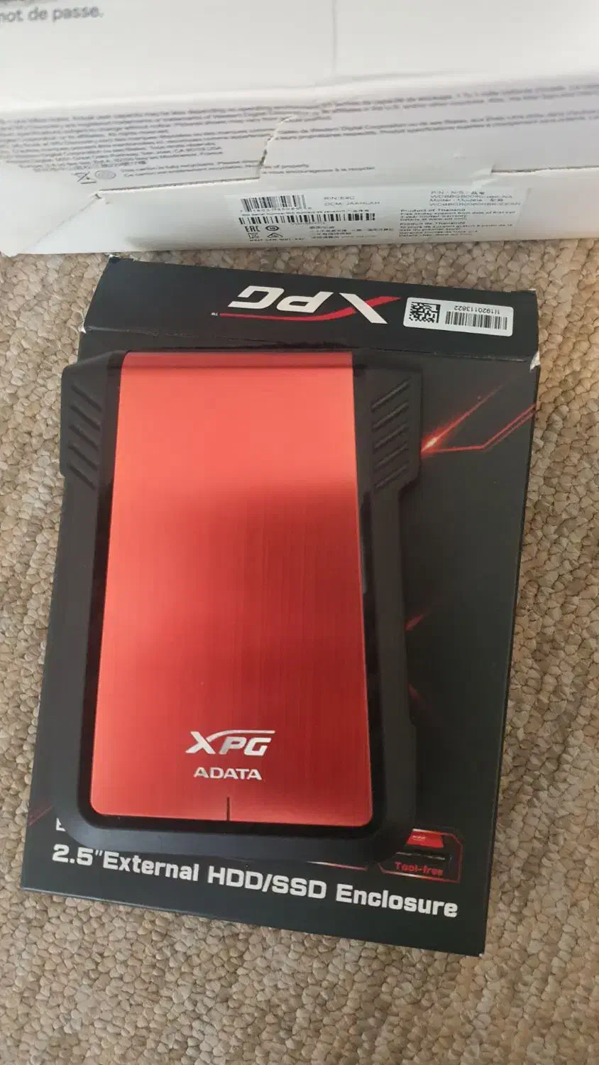 فروش هارد اکسترنال 8 ترا و ۲ ترا|قطعات و لوازم جانبی رایانه|شیراز, زرهی|دیوار