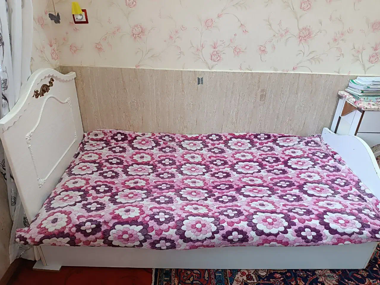 تخت نوجوان|تخت و سرویس خواب|بهار, |دیوار