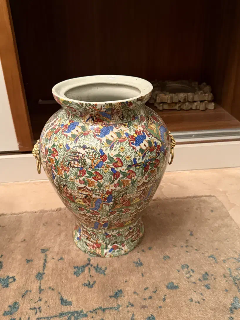 یک کاپ و دو عدد گلدان چینی|صنایع دستی و سایر لوازم تزئینی|تهران, اختیاریه|دیوار