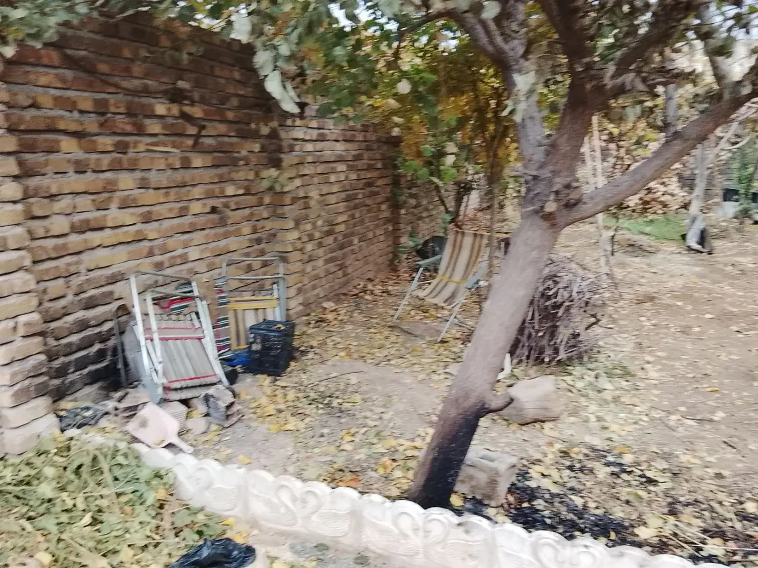 اجاره باغ ویلا در قلعه سنگی|اجارهٔ کوتاه‌مدت ویلا و باغ|خرم‌آباد, |دیوار