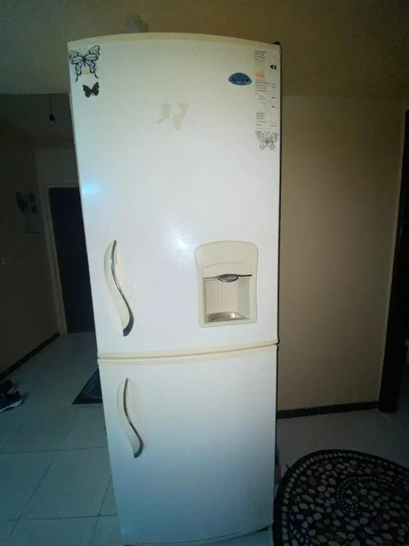 یخچال|یخچال و فریزر|شاهینشهر, مسکن مهر|دیوار