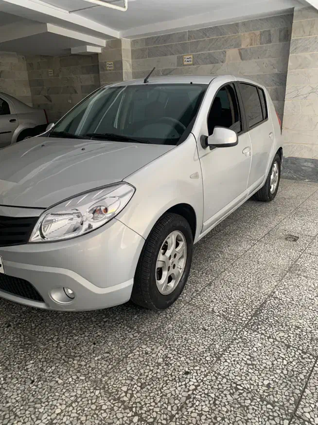 رنو ساندرو اتومات|خودرو سواری و وانت|تهران, پونک|دیوار