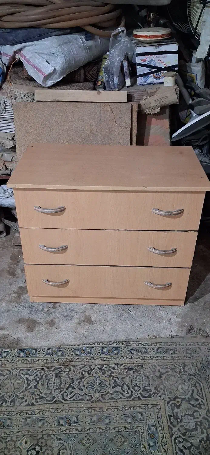 دلاور سه کشور و چهار کشور|جاکفشی، کمد، دراور|گرگان, |دیوار