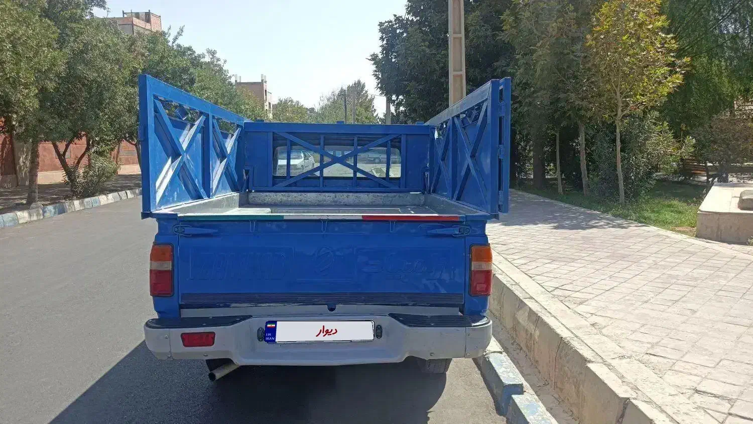 نیسان دو گانه کارخانه ۱۴۰۱|خودرو سواری و وانت|شهریار, کردزار|دیوار