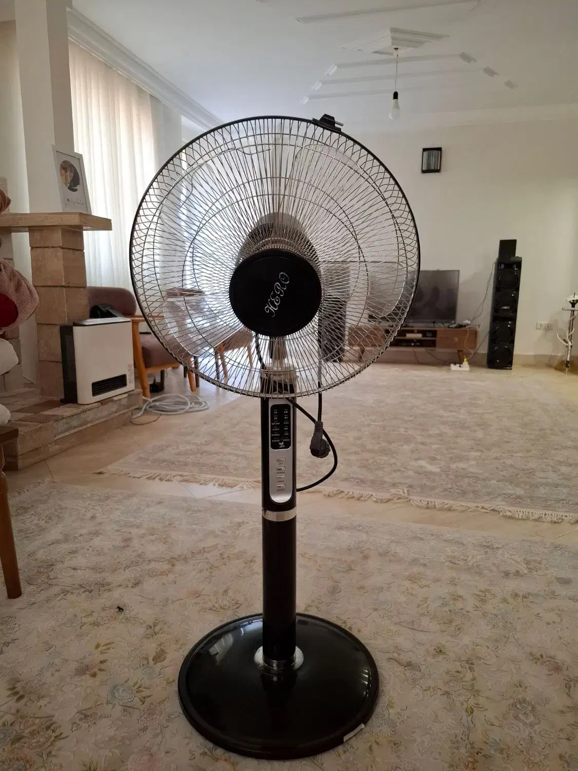 پنکه مارک هیرو|پنکه و تصفیهکنندهٔ هوا|مشهد, سرافرازان|دیوار