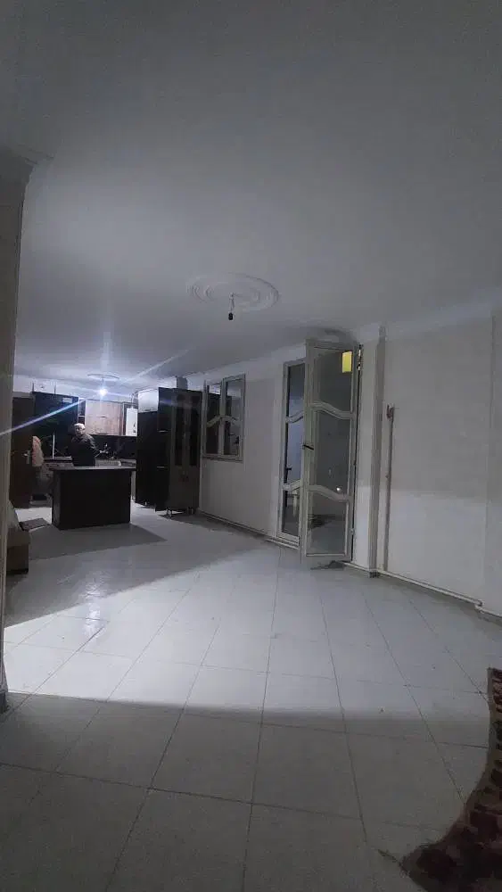 طبرسی/ ۷۴ متر/ پارکینگ/ بالکن/ بازسازی شده|اجارهٔ آپارتمان|تهران, زاهد گیلانی|دیوار