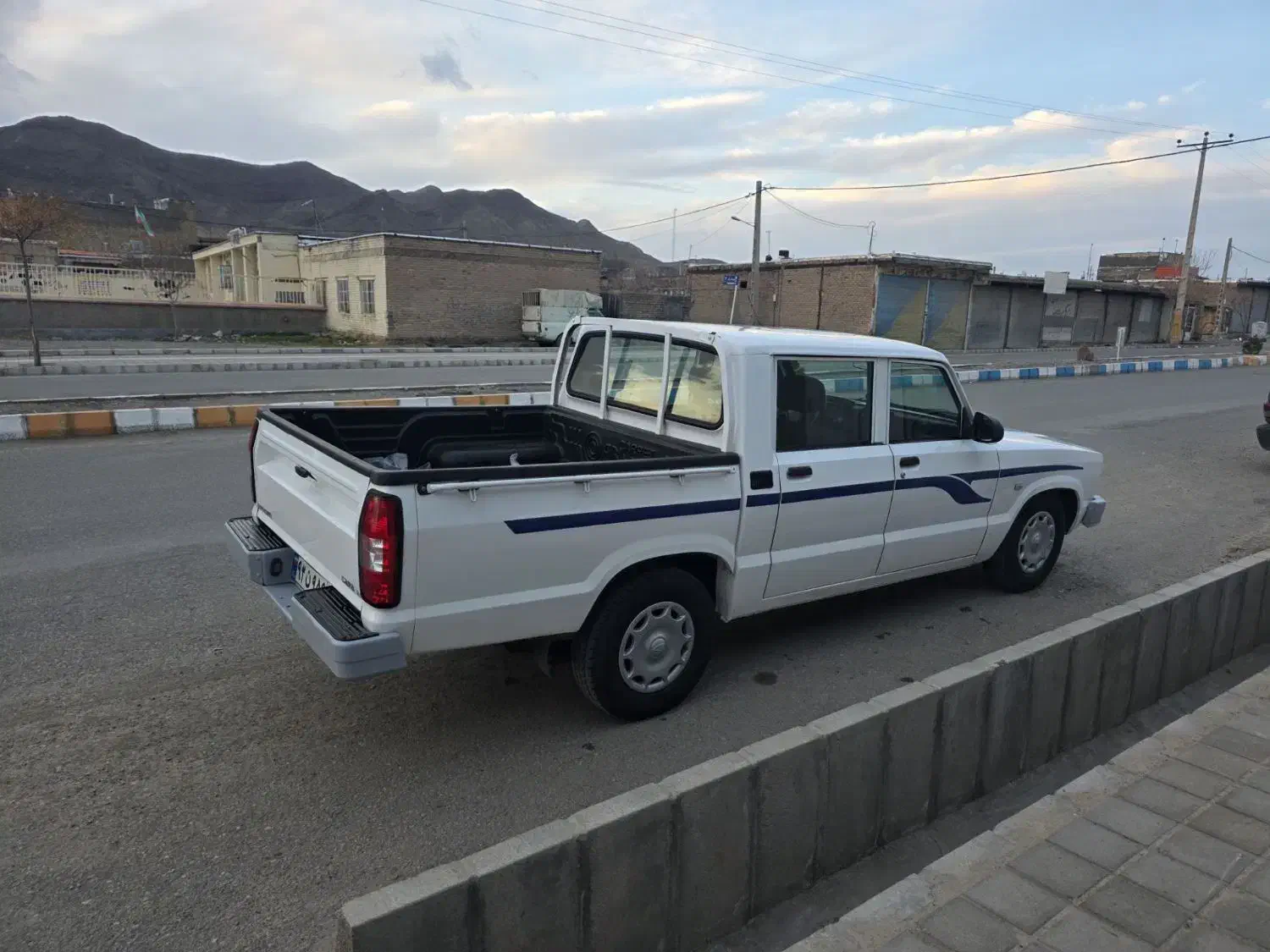 مزدا کارا 2000|خودرو سواری و وانت|تربت‌حیدریه, طالقانی|دیوار