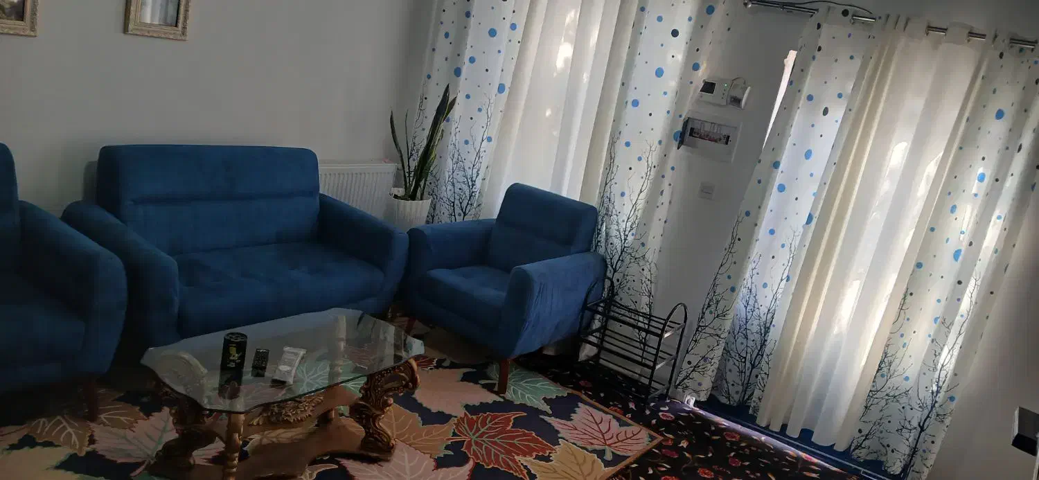 اجاره‌ سویت ویلای حیاط دار|اجارهٔ کوتاه‌مدت آپارتمان و سوئیت|هشتگرد, شهرک راه آهن|دیوار