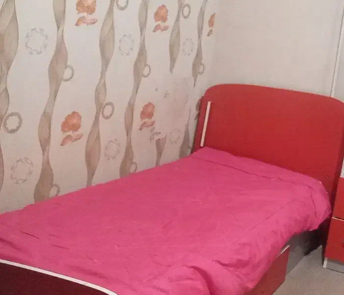 تخت و تشک نوجوان|تخت و سرویس خواب|اقبالیه, |دیوار