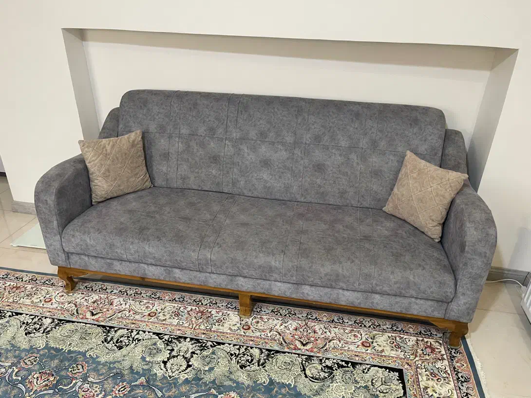 مبل هفت نفره روکش پارچه ای به همراه میز عسلی|مبلمان خانگی و میز عسلی|تهران, تهرانسر مرکزی|دیوار