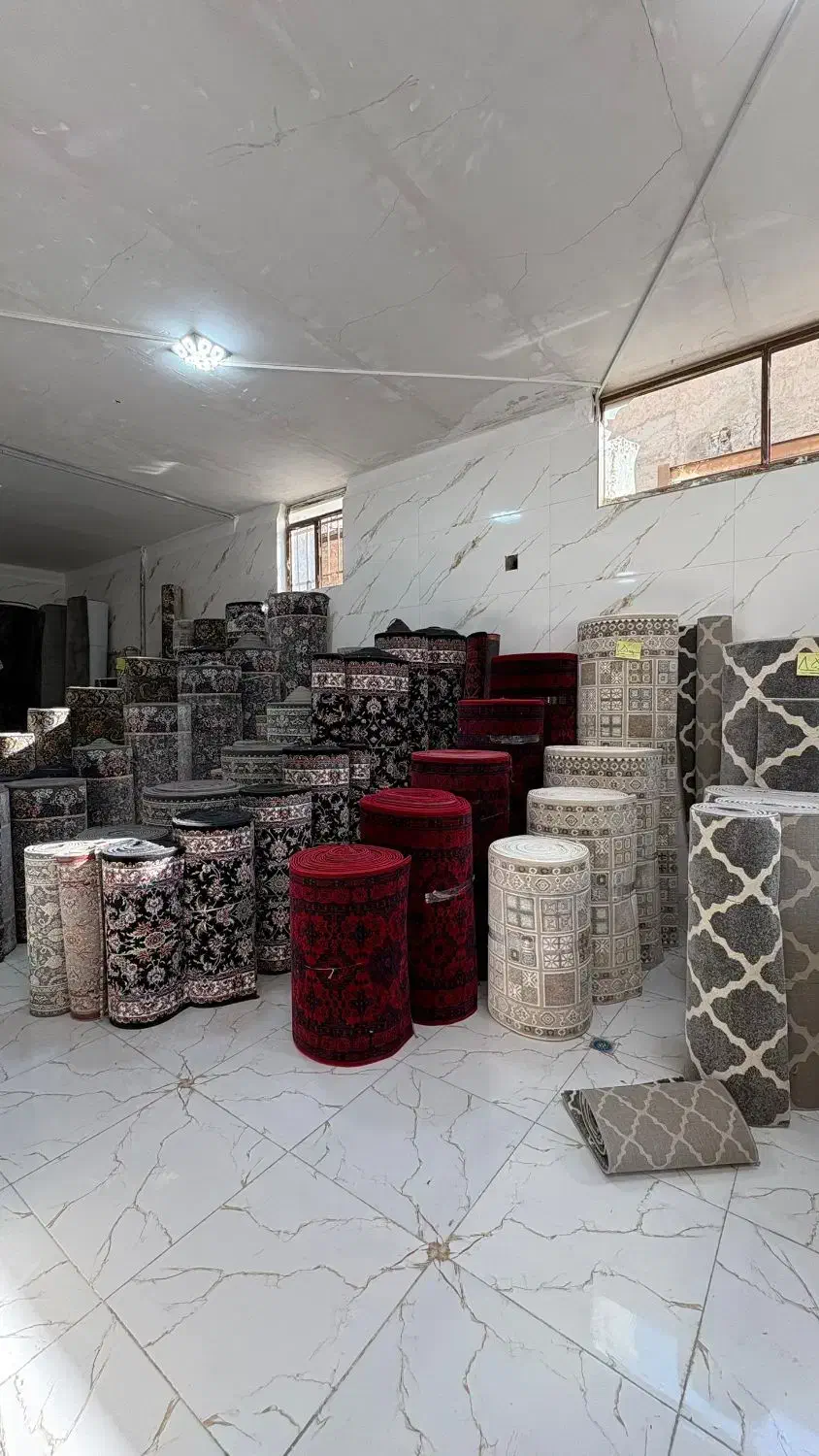 فروش کناره فرش باتنوع بالا|فرش|تهران, شوش (باغ آذری)|دیوار