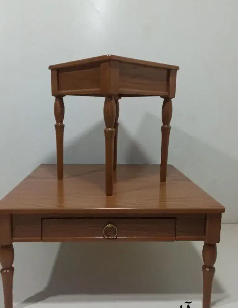 تعدادی جلو مبلی و عسلی با کیفیت بالا زیر قیمت فوری|مبلمان خانگی و میز عسلی|زاهدان, |دیوار