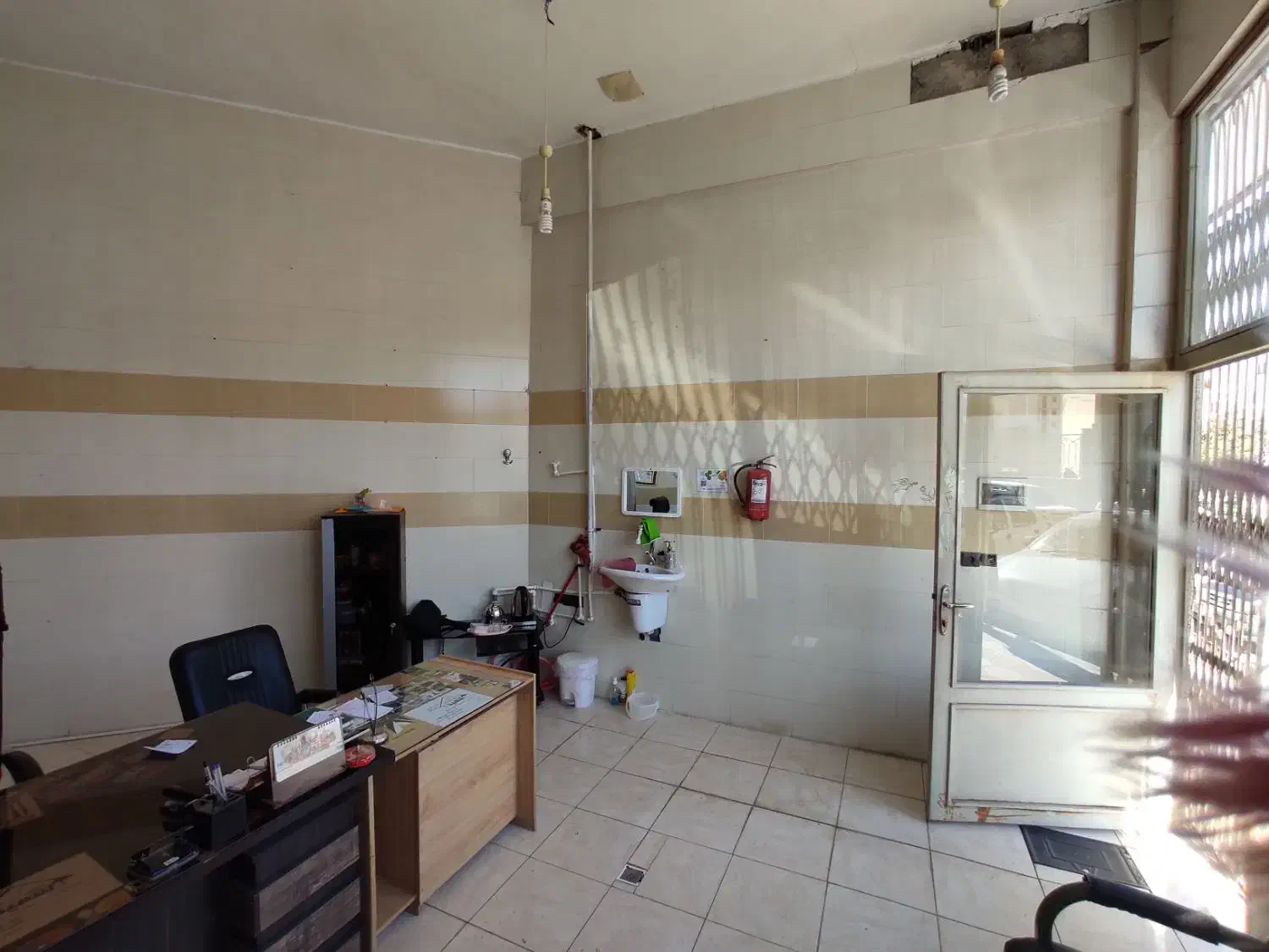 یک باب مغازه تجاری در C4فولادشهر|اجارهٔ مغازه و غرفه|فولادشهر, C4|دیوار