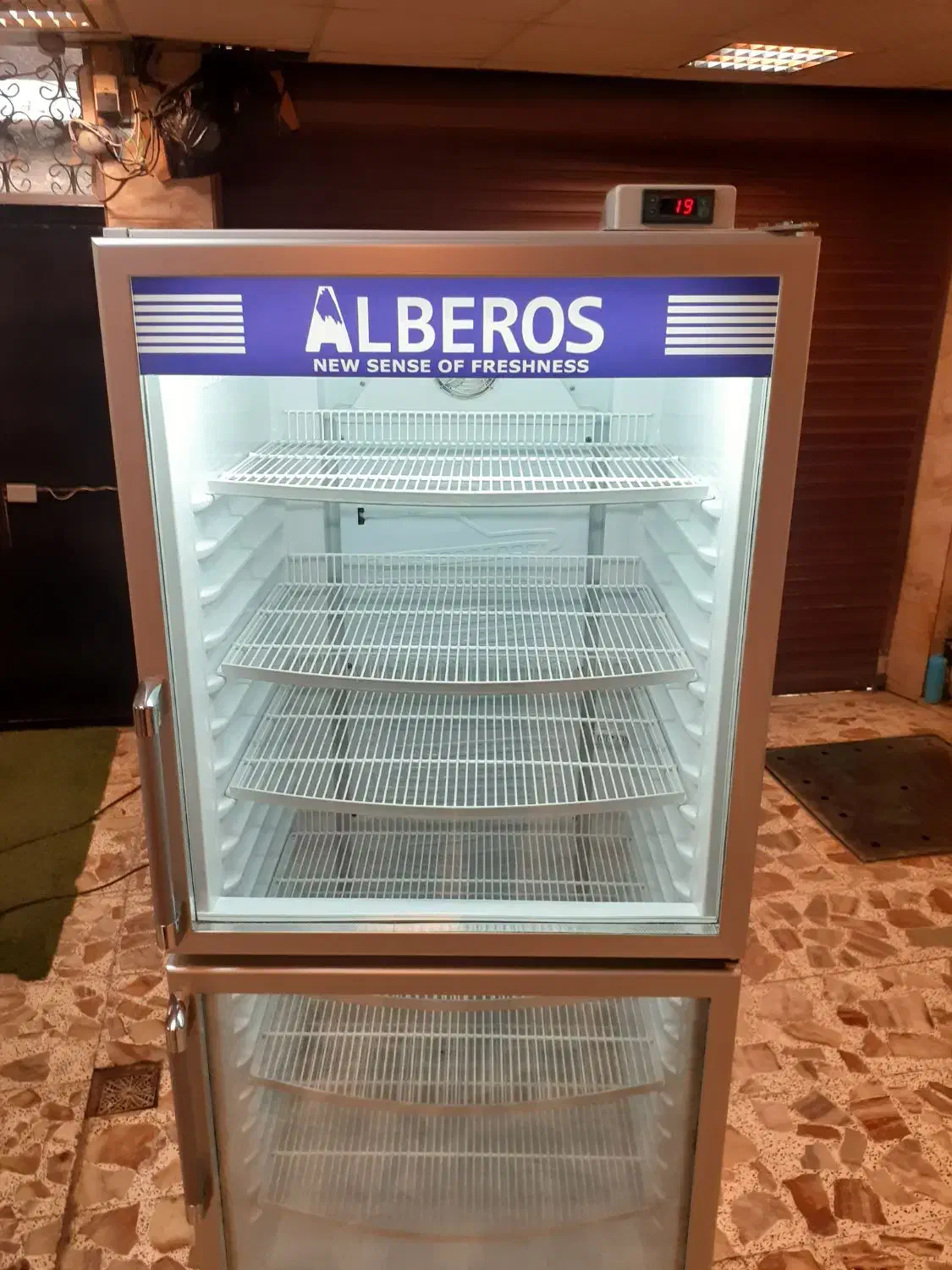 یخچال عرض ۷۵ دو درب|کافی‌شاپ و رستوران|رشت, جانبازان|دیوار