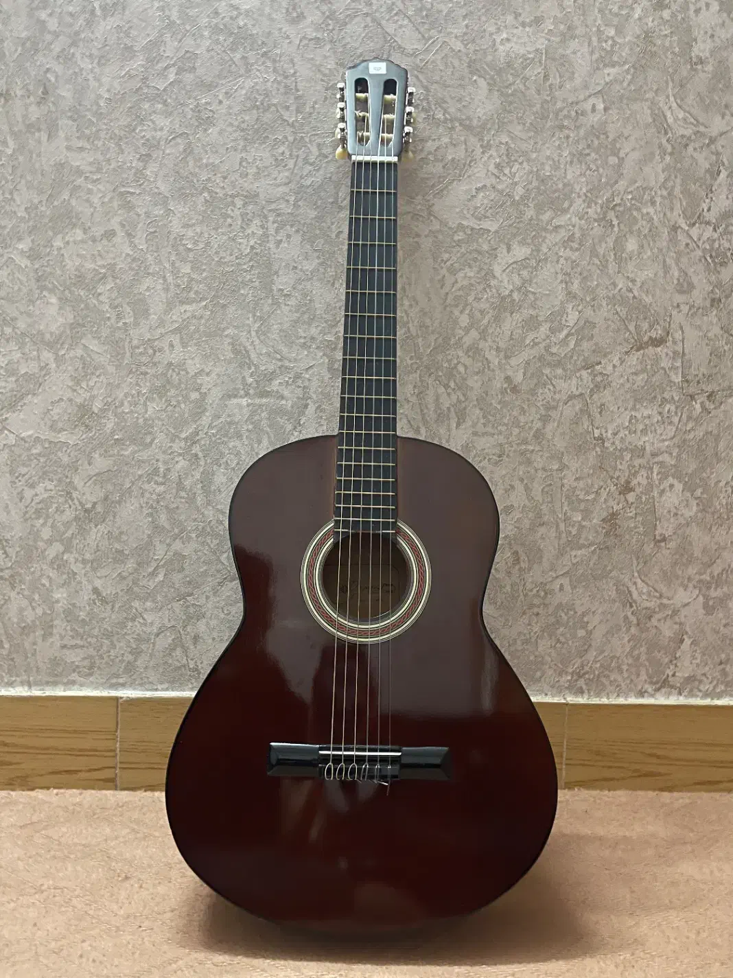 گیتار دیاموند|گیتار، بیس، امپلیفایر|بروجرد, |دیوار