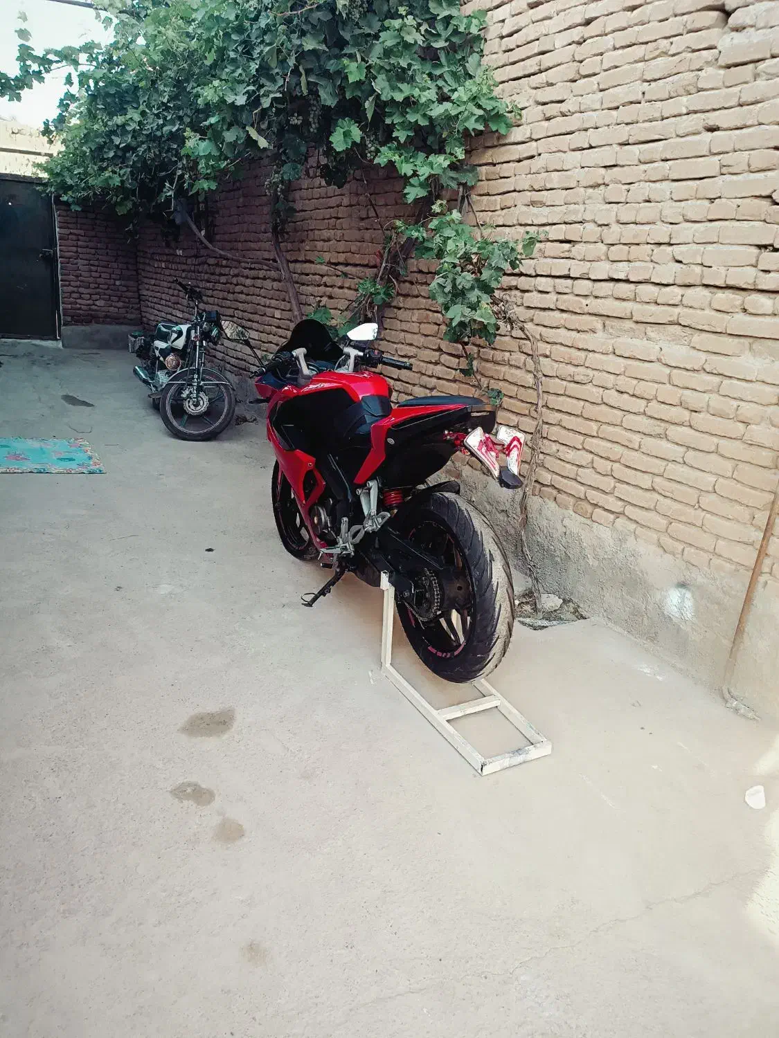 آراس 200|موتورسیکلت|گوگان, |دیوار