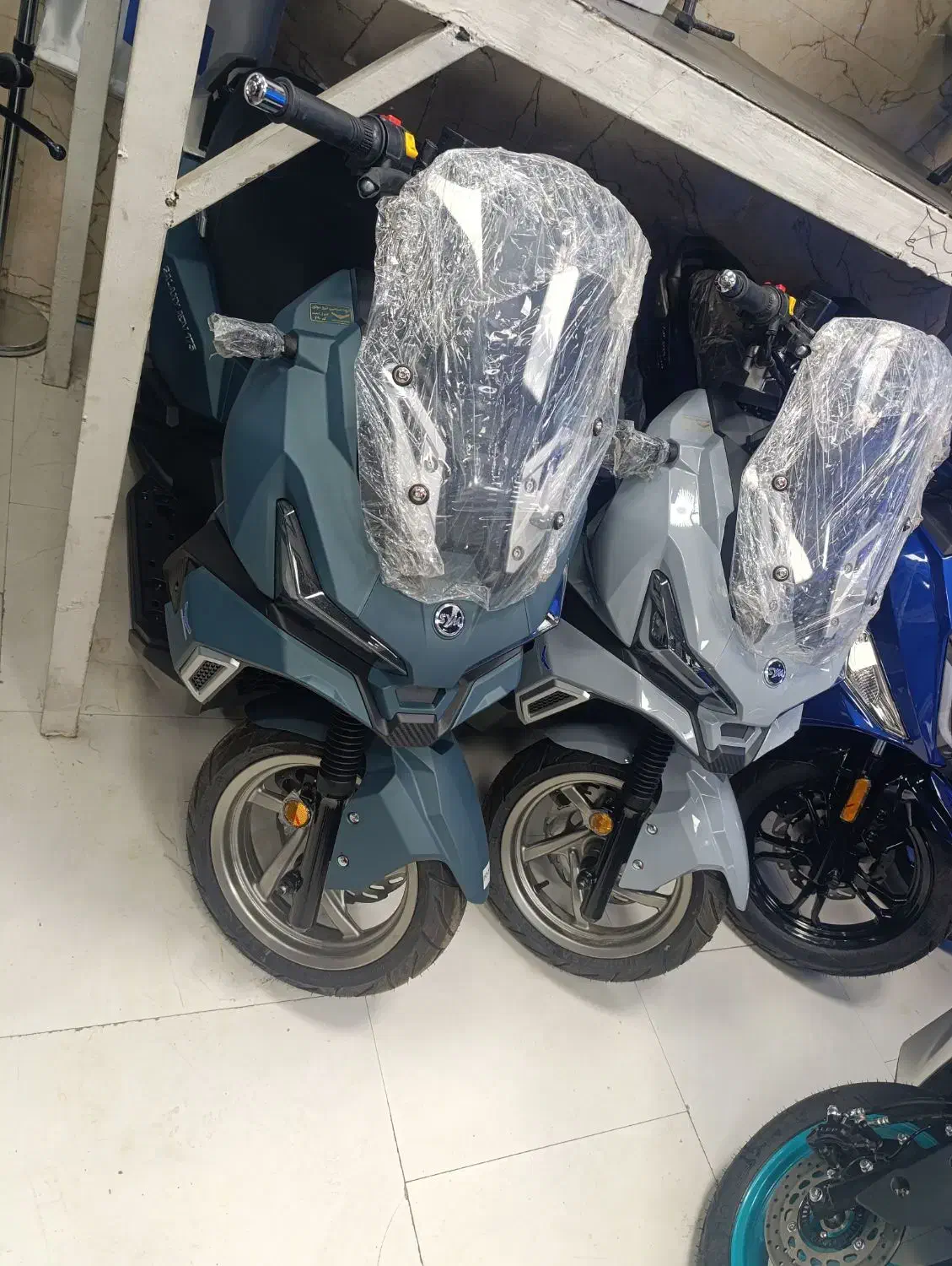 هونداآیروکسj200باکسرمگلی کلیک هاسکی cl160آب خنک|موتورسیکلت|پاکدشت, پاکدشت (مامازند)|دیوار