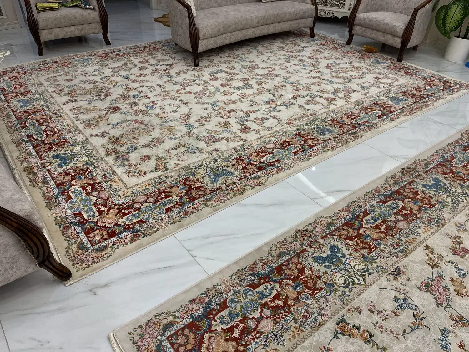 فرش ۱۲ متری بهشت افشان کرم|فرش|بندر انزلی, ساحل قو|دیوار