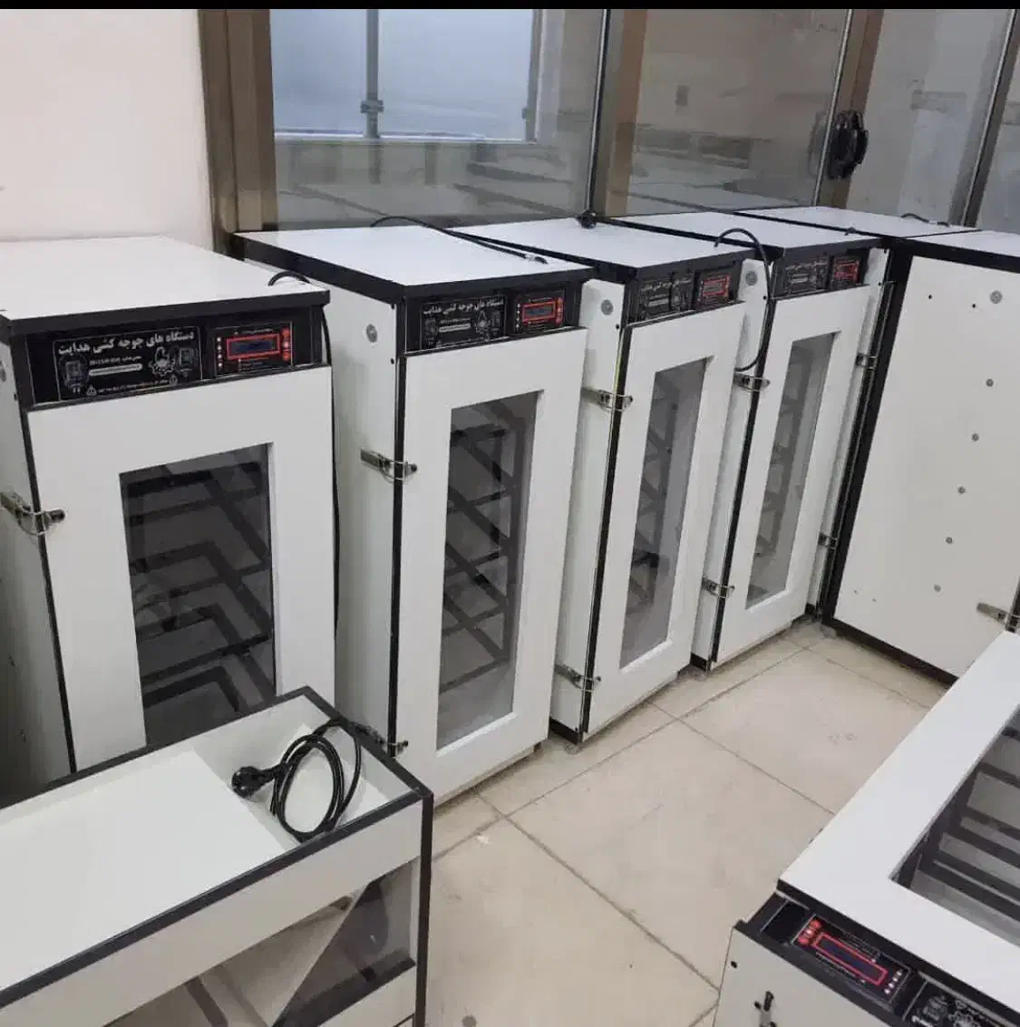 دستگاه جوجه کشی(مصرف‌برق پایین،بازدهی بالا)|فروشگاه و مغازه|اسدآباد, |دیوار