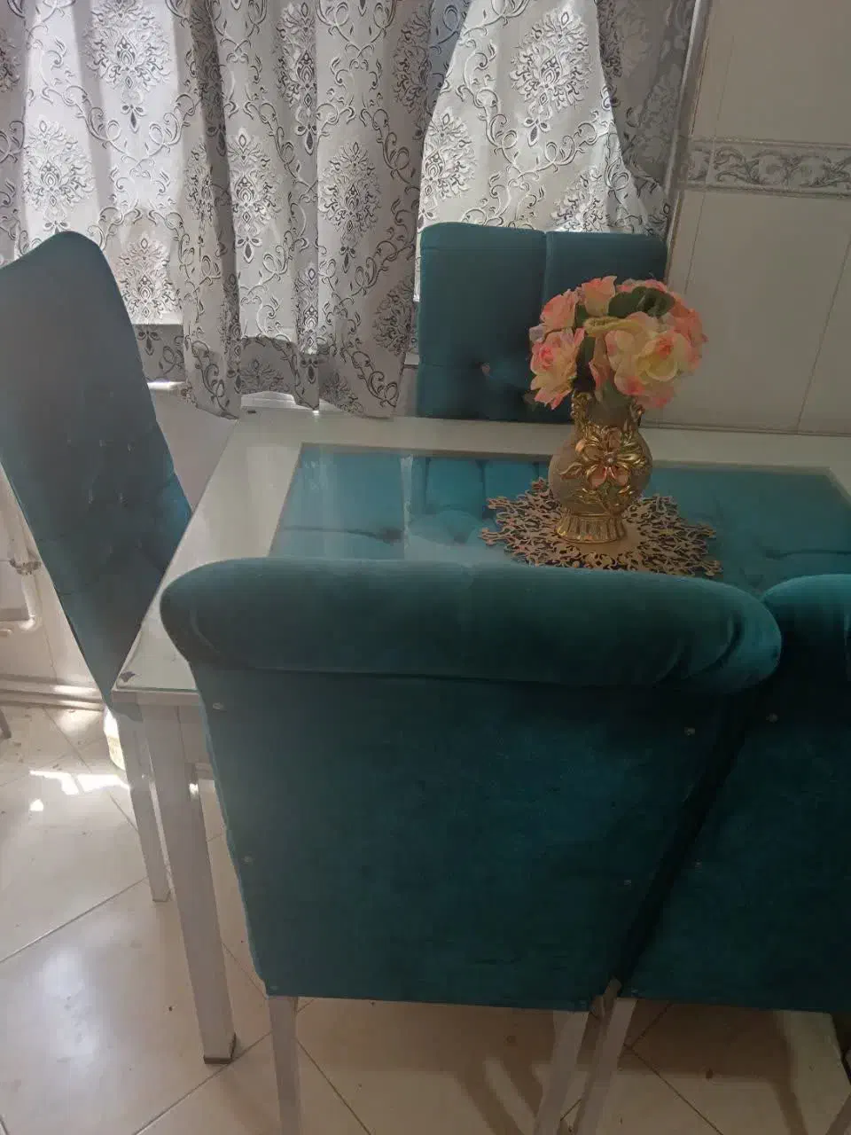 میز غذاخوری|میز و صندلی غذاخوری|نیشابور, امین اسلامی|دیوار