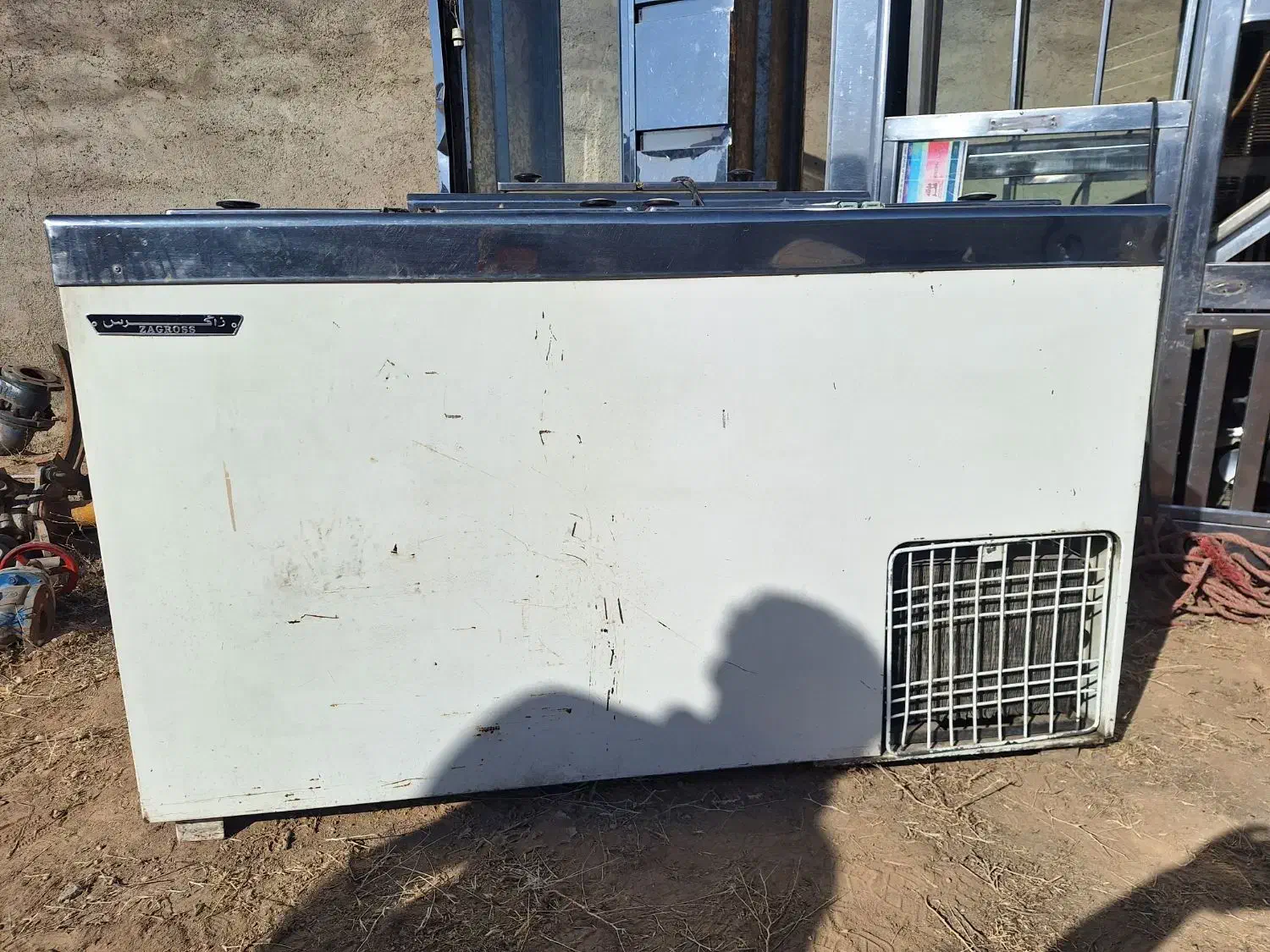 یخچال فریزر صندقی و موتور یخچال|یخچال و فریزر|همدان, |دیوار