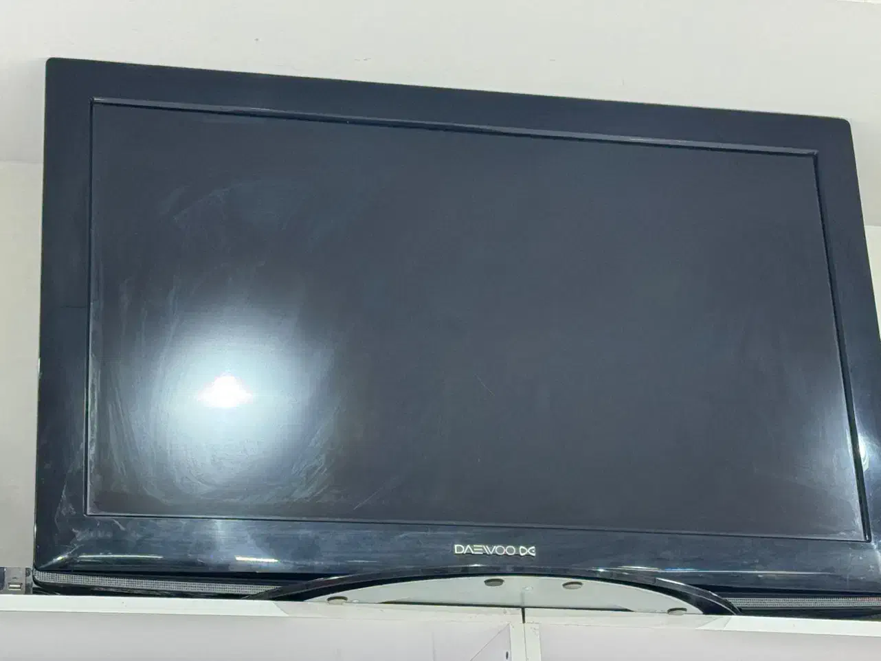 تلویزیون سالم بدون تعمیر با ضمانت|تلویزیون و پروژکتور|سبزوار, نواب صفوی|دیوار