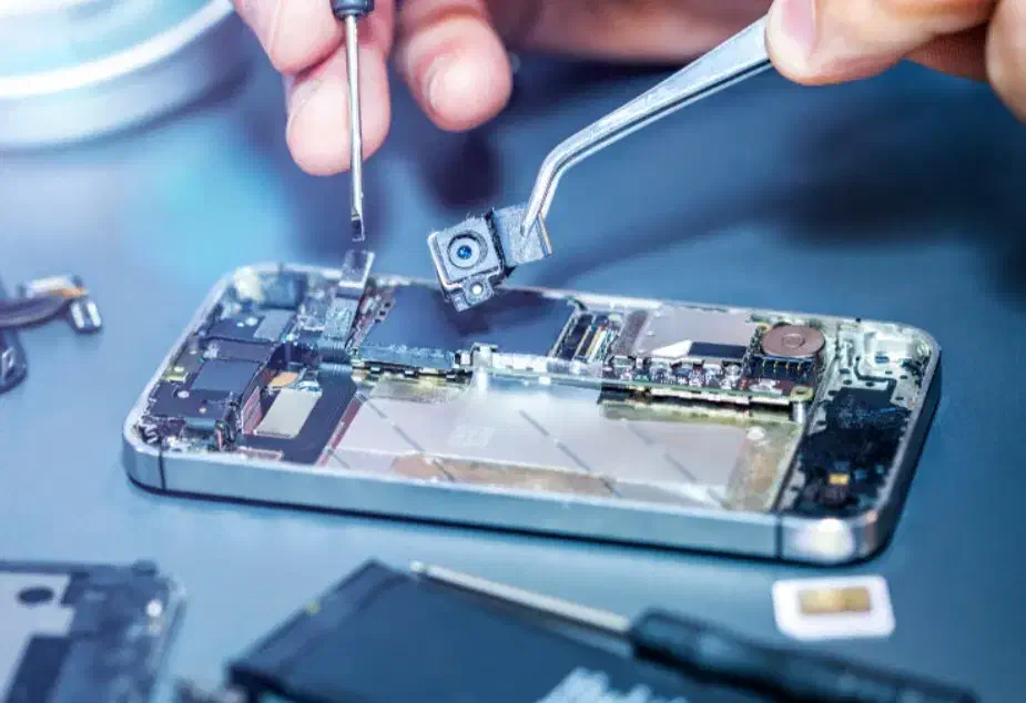 جویای کار هستم برای تعمیرات سخت افزاری موبایل|خدمات رایانه‌ای و موبایل|بندرعباس, |دیوار