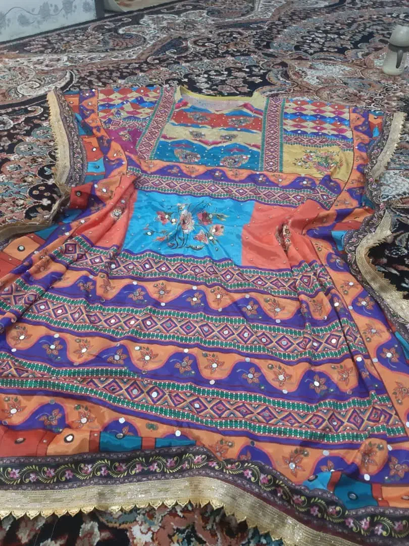 لباس مجلسی|لباس|میناب, |دیوار