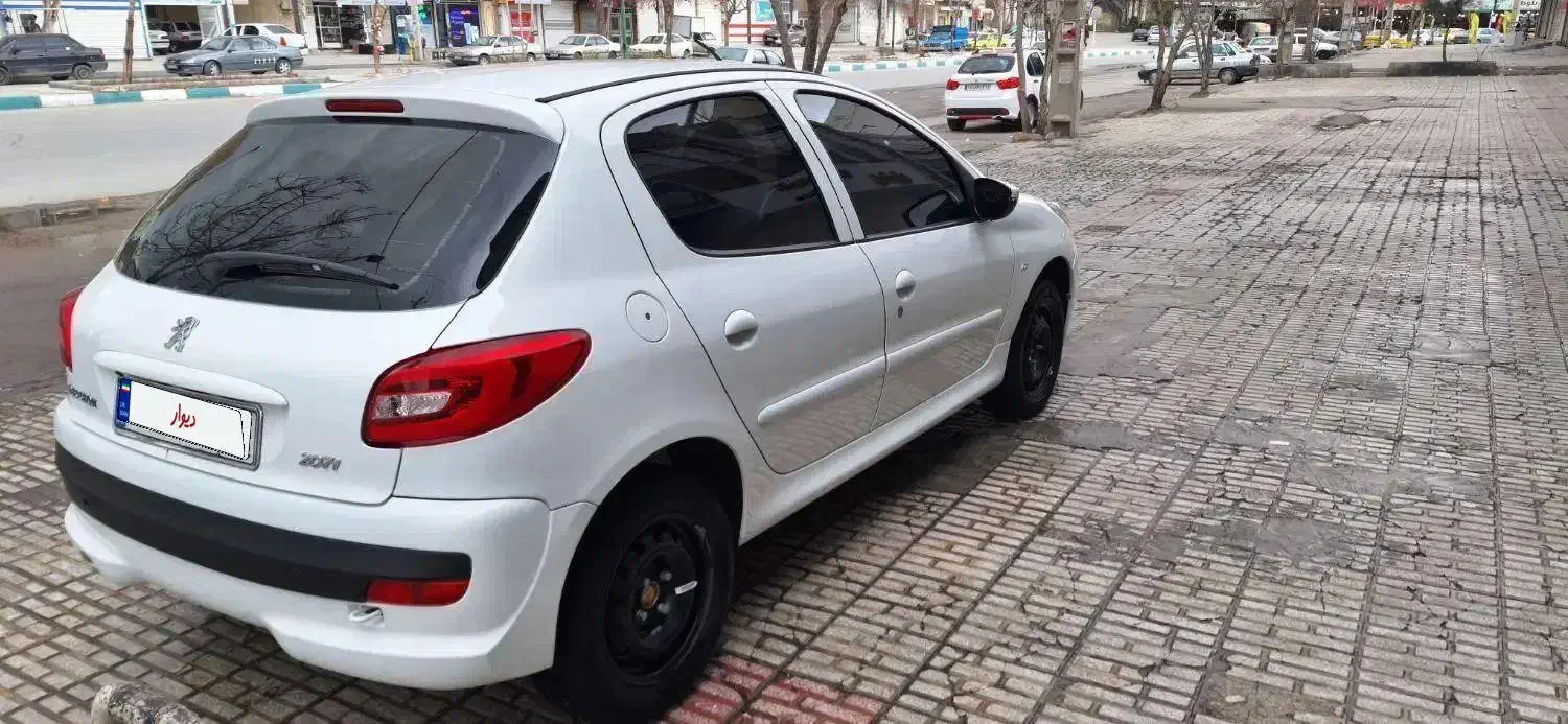 پژو ۲۰۷ تیو تری مدل ۱۴۰۲|خودرو سواری و وانت|کرمانشاه, |دیوار