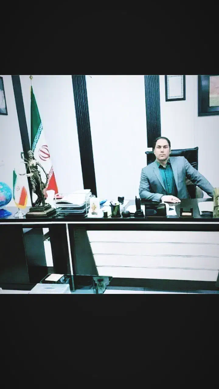 وکیل پایه1 « تخصصی» کیفری ـ حقوقی ـ ملکی ـ خانواده|خدمات مالی، حسابداری، بیمه|کرمانشاه, |دیوار