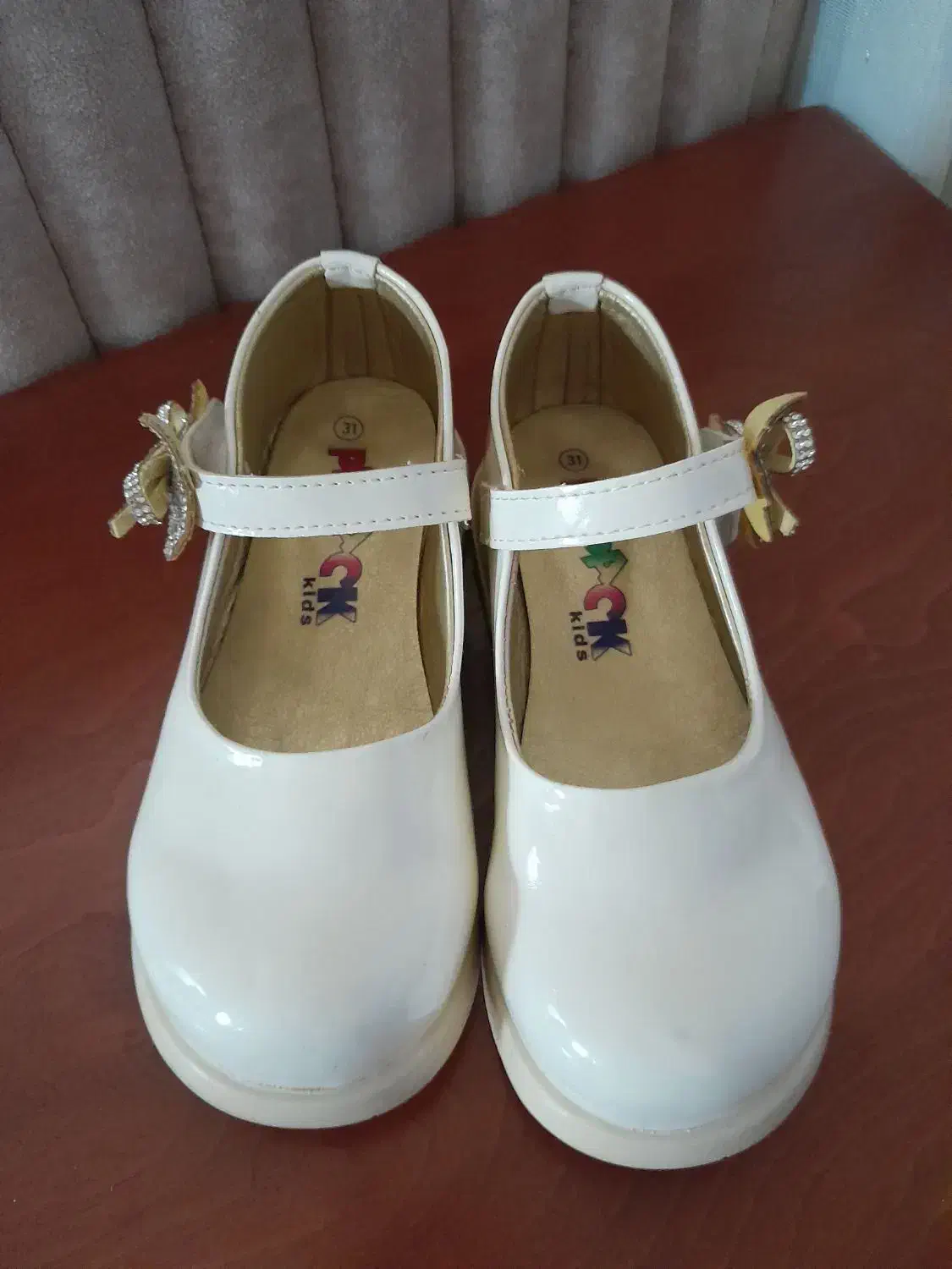 کفش مجلسی دخترانه کاملا نو|کفش و لباس بچه|مشگین شهر, |دیوار