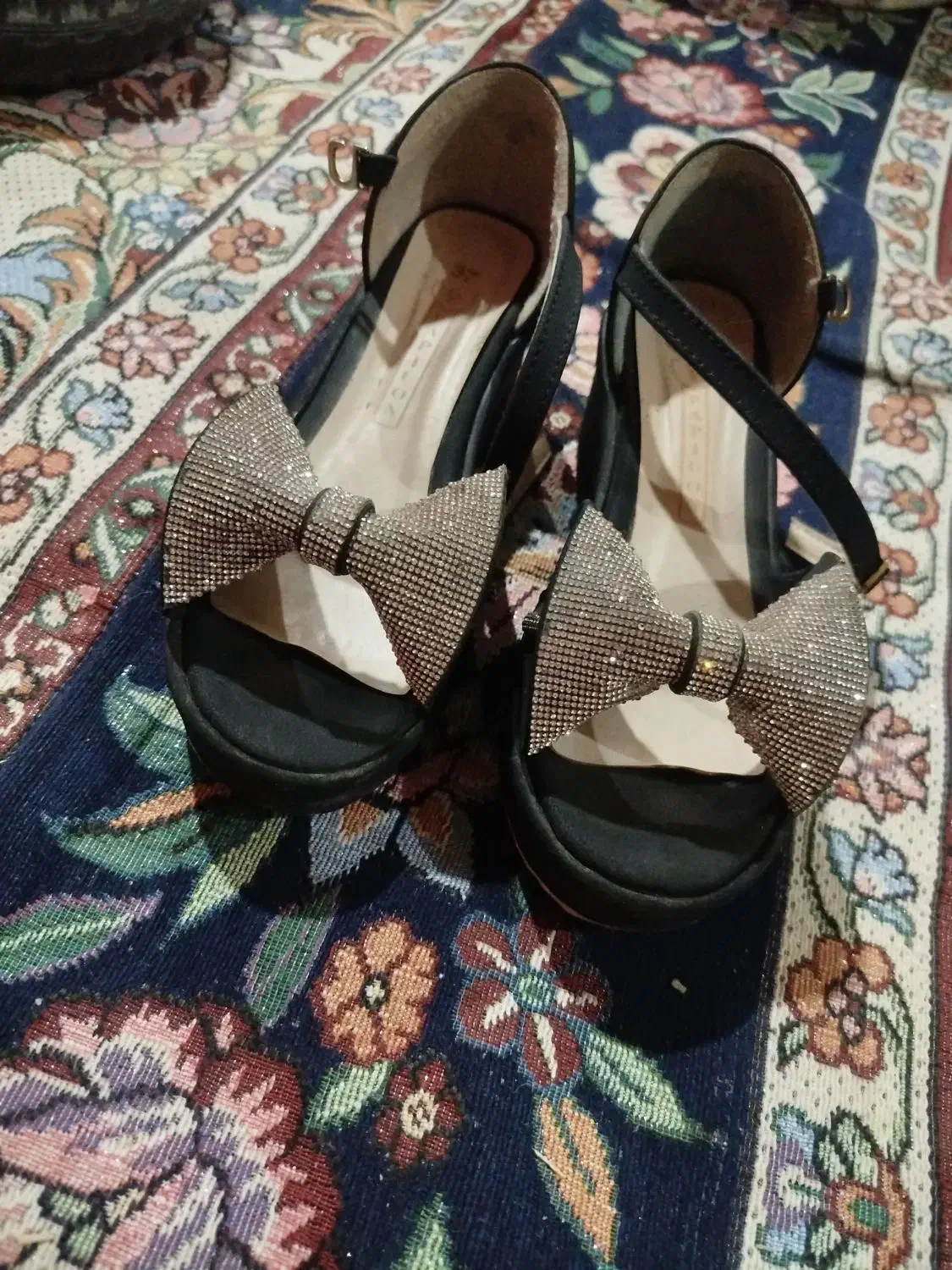 صندل|کیف، کفش، کمربند|زاهدان, |دیوار