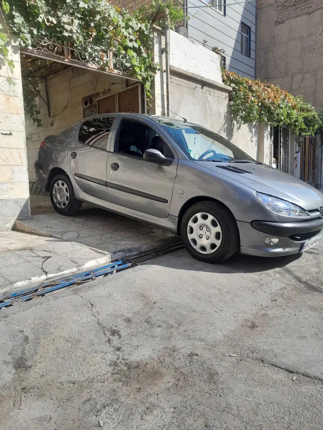 پژو صندوقدار ۲۰۶ اس دی تیپ ۵|خودرو سواری و وانت|نسیمشهر, |دیوار