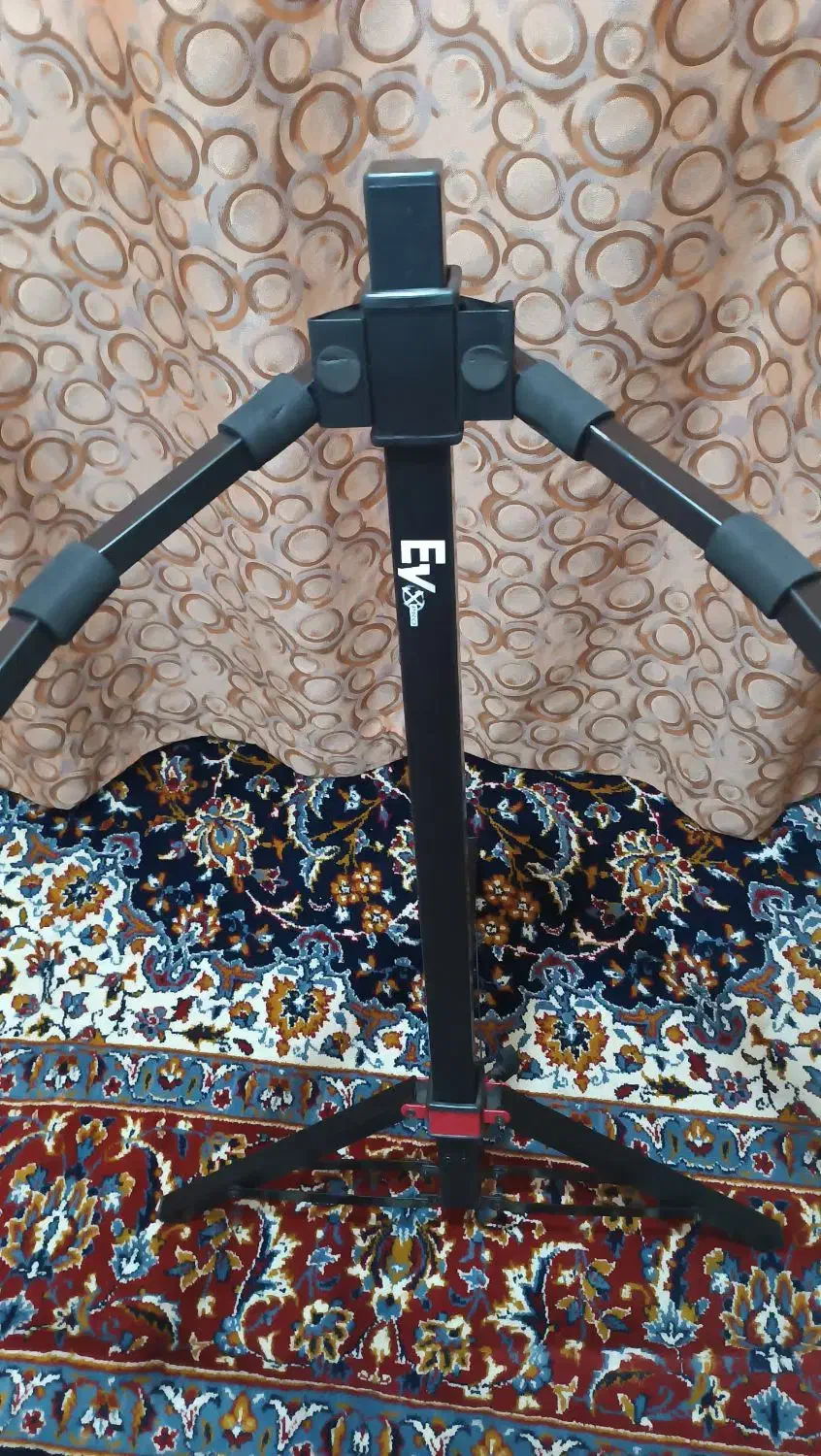 پایه دیجی،پایه ارگ|پیانو، کیبورد، آکاردئون|بجنورد, |دیوار