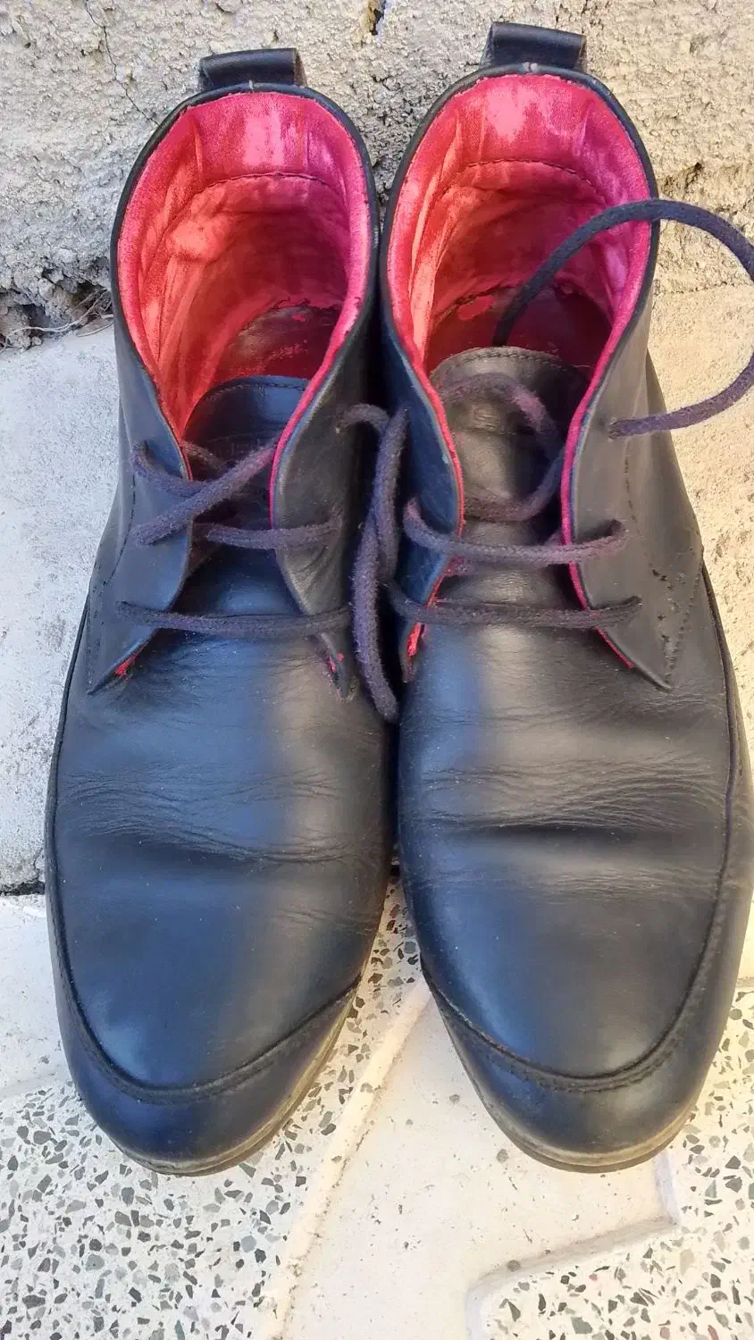 کفش|کیف، کفش، کمربند|مشگین شهر, |دیوار