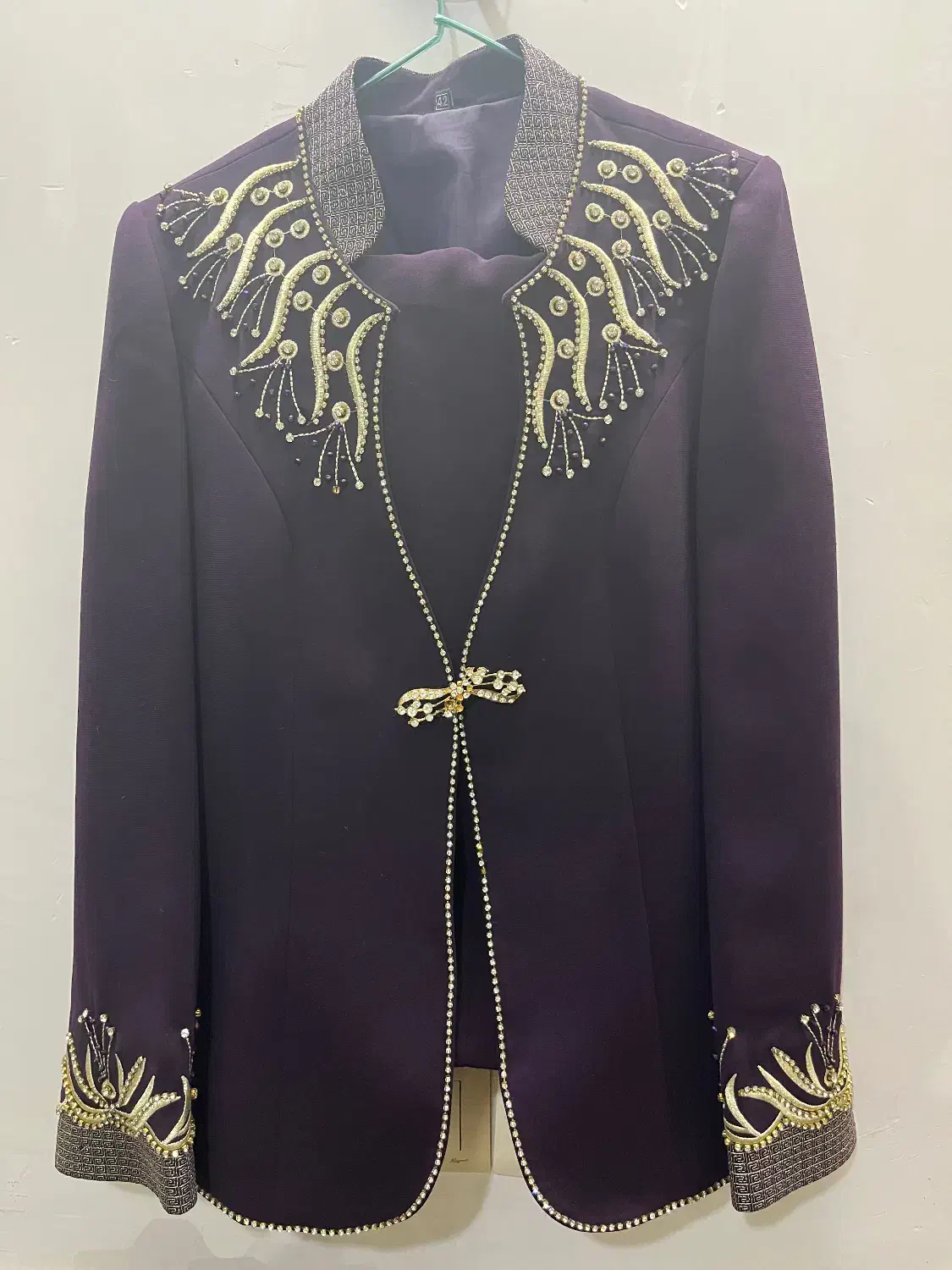 کت و دامن|لباس|خرمدره, |دیوار