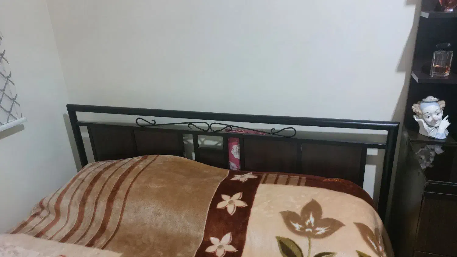 تخت دو نفره فرفوژه|تخت و سرویس خواب|تهران, باغ فیض|دیوار