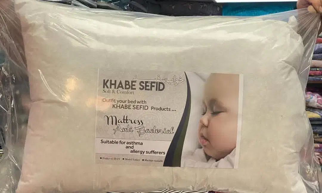 بالشت الیاف سفید کیفیت بالا و حجم خوب نمیخوابه|رختخواب، بالش، پتو|بوشهر, |دیوار