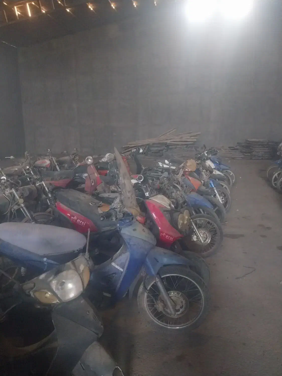 موتور پارکینگی|موتورسیکلت|اهواز, سلیم آباد(سه راه خرمشهر)|دیوار