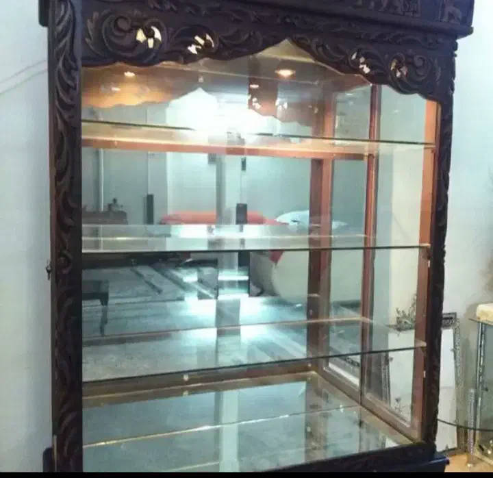 ویترین چوبی|بوفه، ویترین، کنسول|شاهین‌شهر, اقبال لاهوری|دیوار