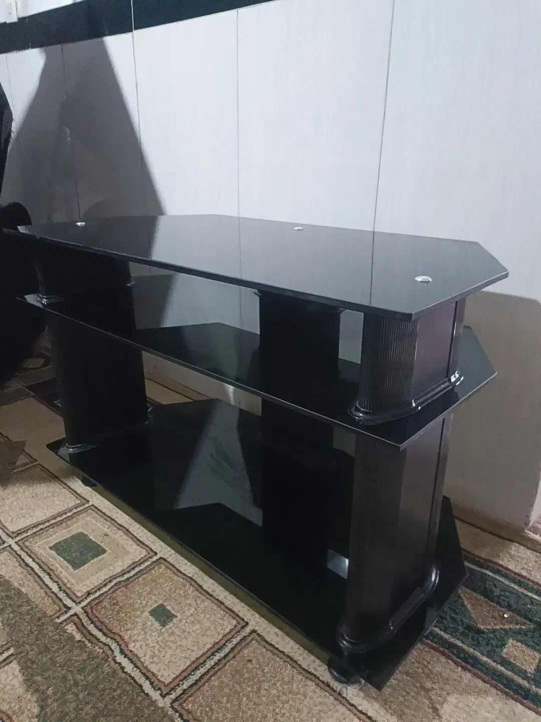 میز تلویزیون شیشه ای|میز تلویزیون|مریوان, |دیوار