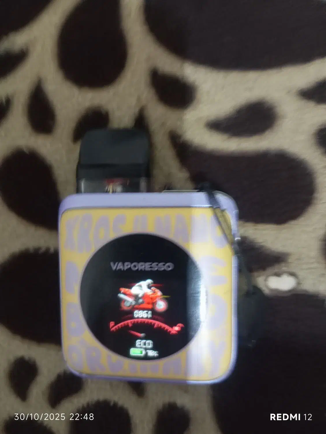 یک دستگاه پاد ودوعدد اسانس جویز دار ویک عددجویز|زیورآلات و اکسسوری|کیار, |دیوار