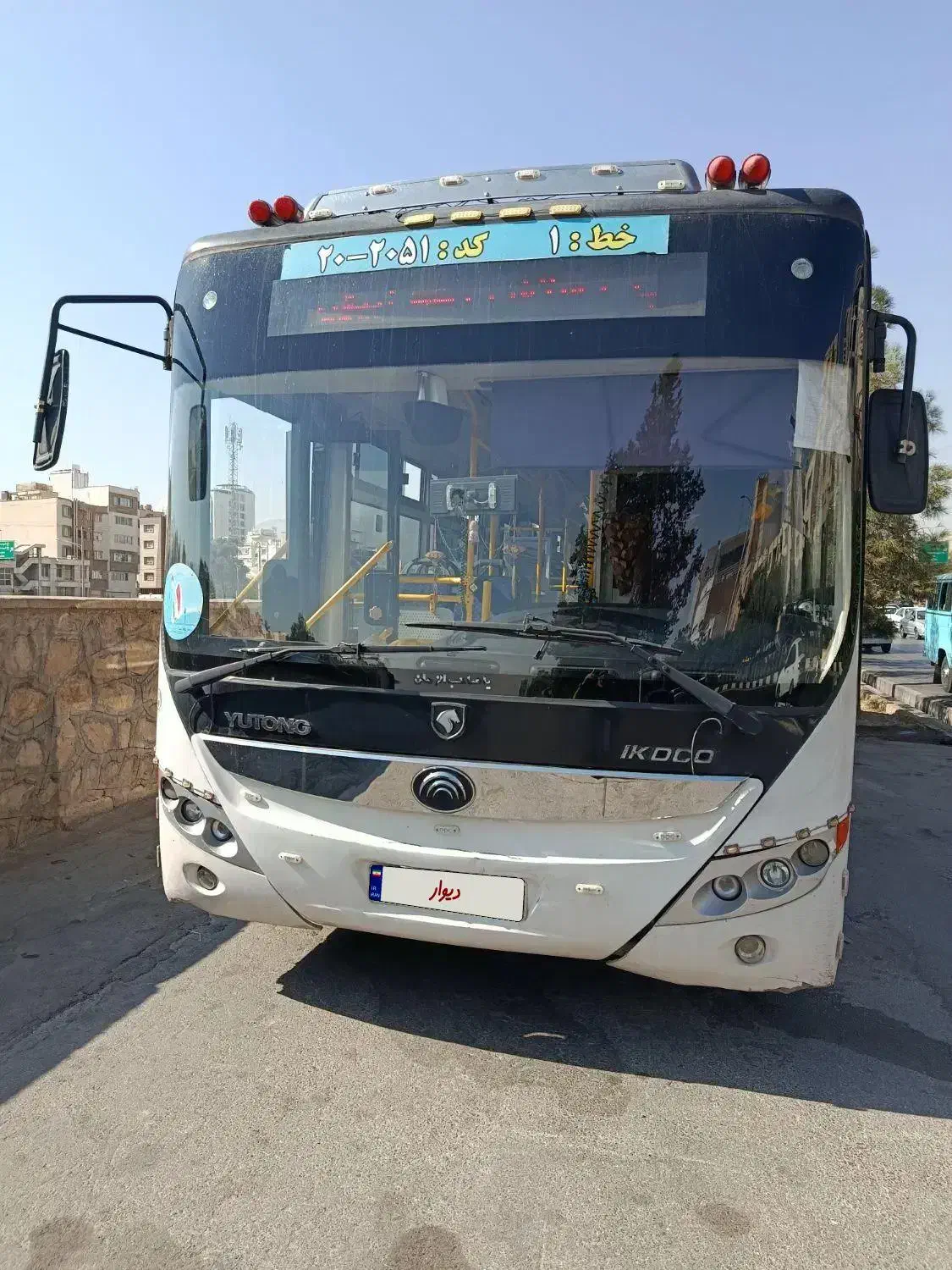 اتوبوس واحد خط یک مدل 95|خودرو سنگین|شیراز, سیاه سنگ|دیوار