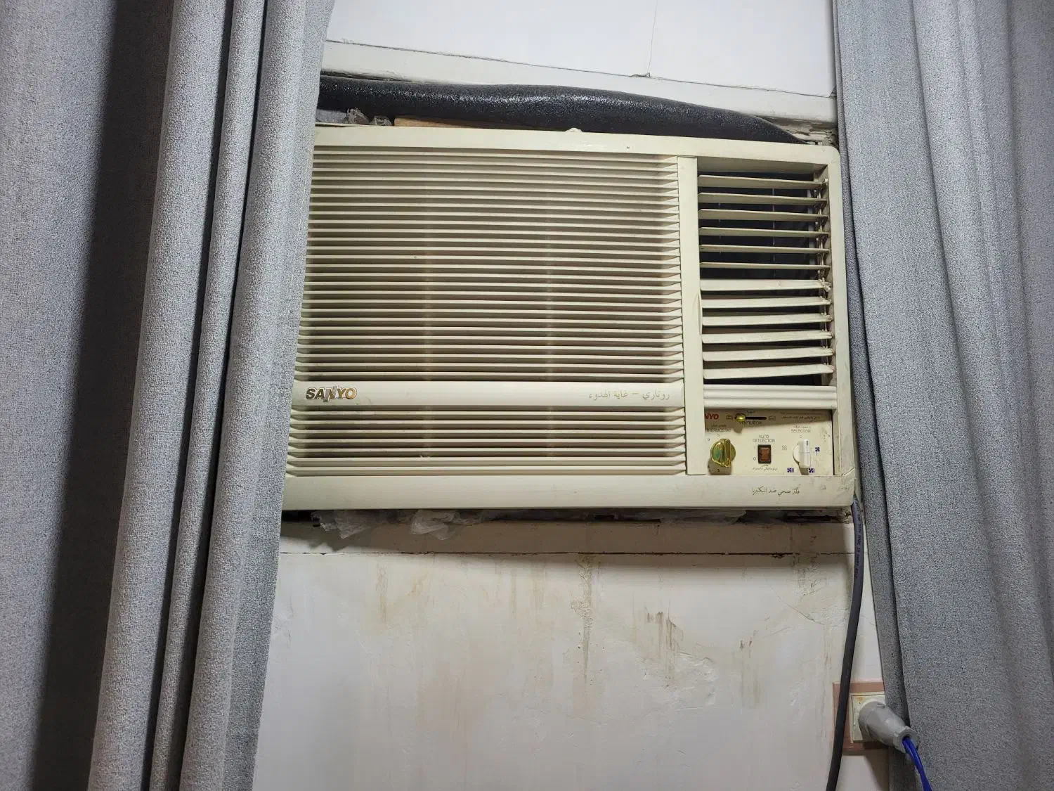 کولر پنجره ای ۲۴۰۰۰ موتور بزرگ(پیستونی)|کولر گازی و فنکوئل|بندر دیر, |دیوار