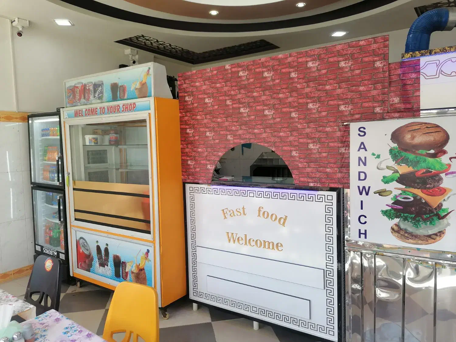 وسایل کامل ساندویچی وتهیه غذا ویخچال ویتیرینی|کافی‌شاپ و رستوران|بوکان, |دیوار