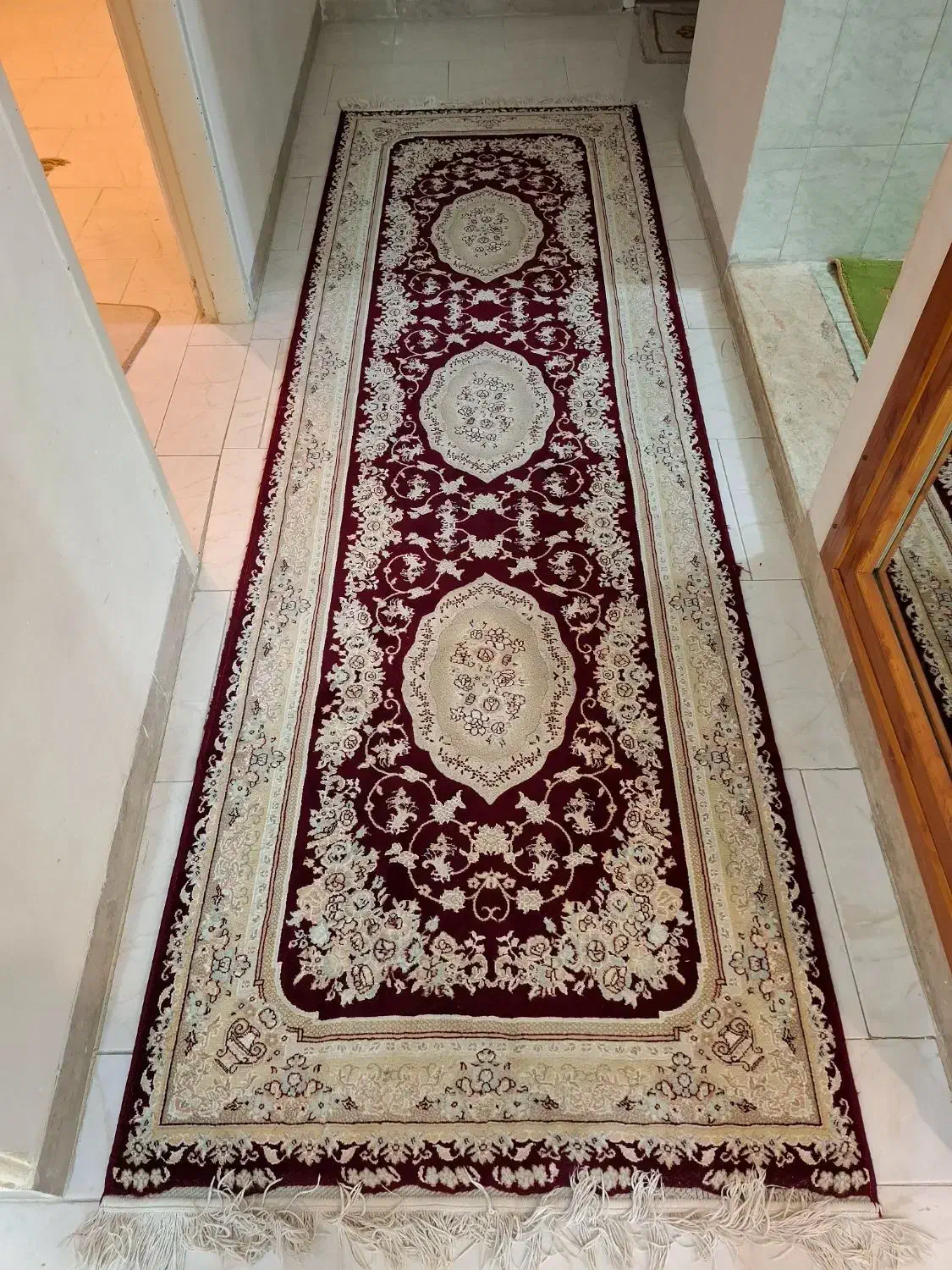فرش راهرویی یک متر در سه متر|فرش|یزد, |دیوار