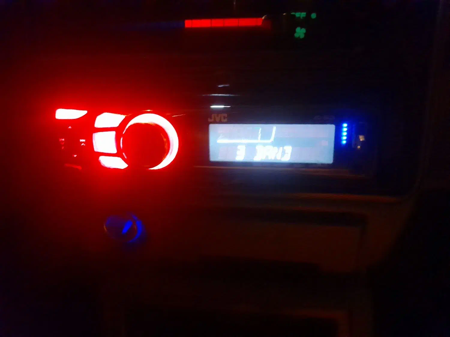 فروش ضبط جی وی سی با کنترل سالم|صوتی و تصویری|دماوند, دماوند|دیوار